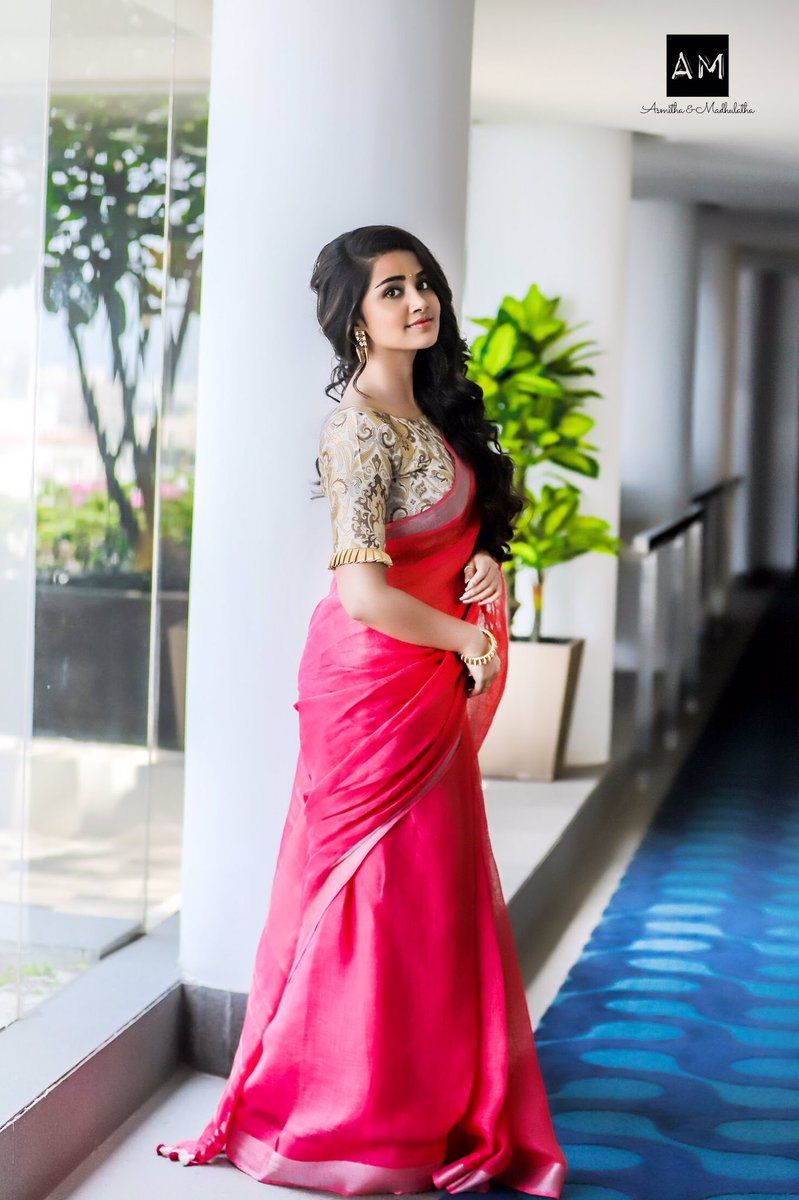 anupamahere's tweet photo. Success meet ♥️ https://t.co/Evm77wffAz