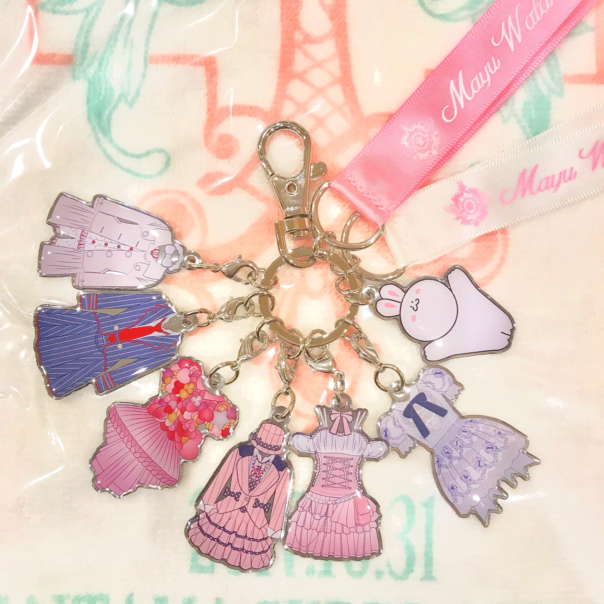 Amazon.co.jp: AKB48 渡辺麻友 卒業コンサートグッズ