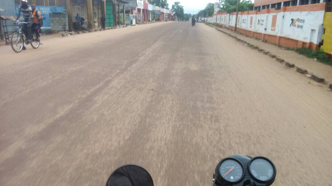 abelamundala's tweet photo. 👏 et félicitations à la population de #Kisangani qui entre en jeu pr le depart de #Kabila au plus tard le #31Dec2017! #VilleMorte #30oct2017 https://t.co/S1s3nsEArr
