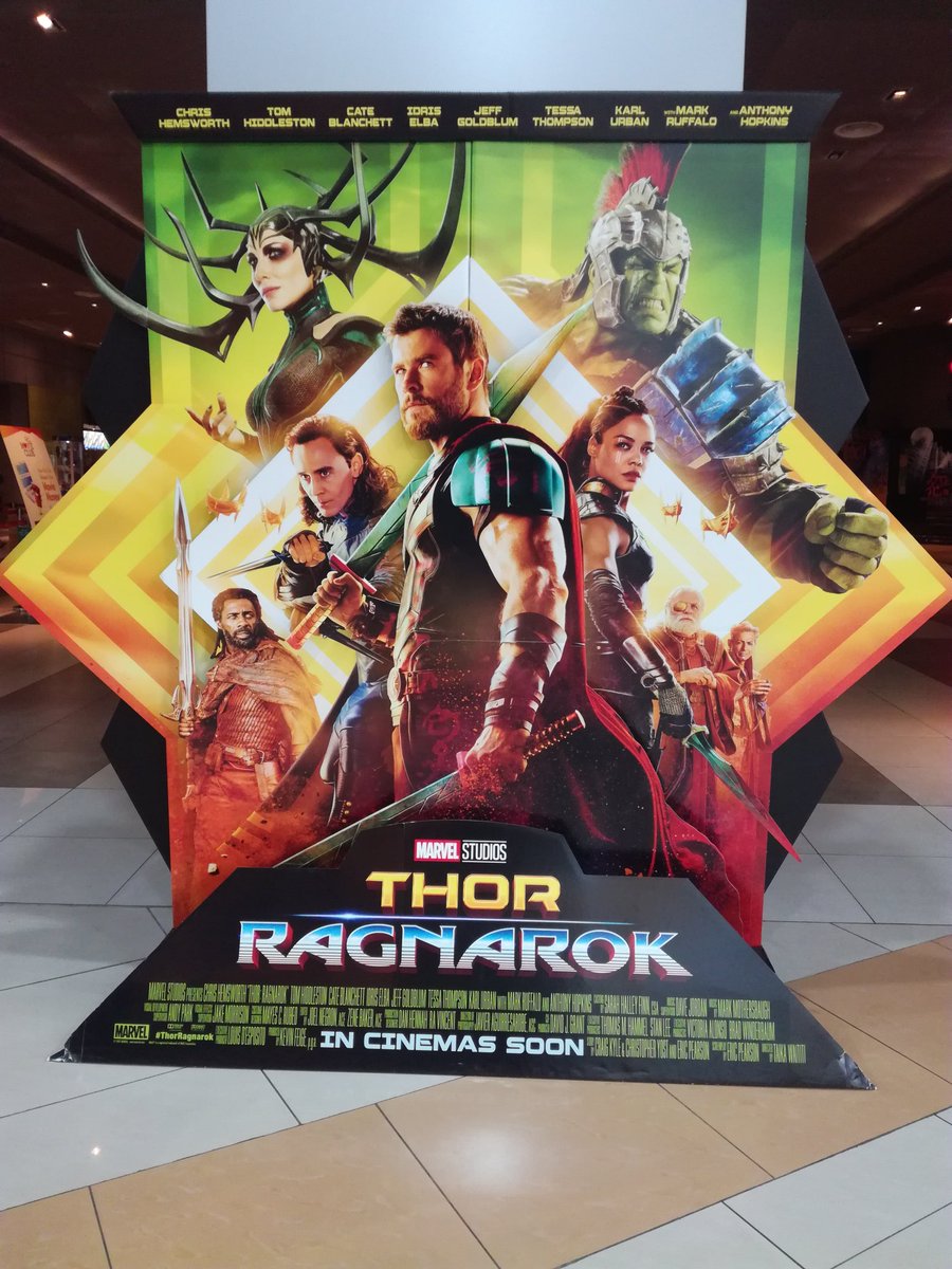 halikaronitis's tweet photo. Watching #ThorRagnarok 
I miss #Loki  😍😍😍
And #Hulk 
Can't wait for brotp #Thorki .❤️ https://t.co/hVQpe9t3kc