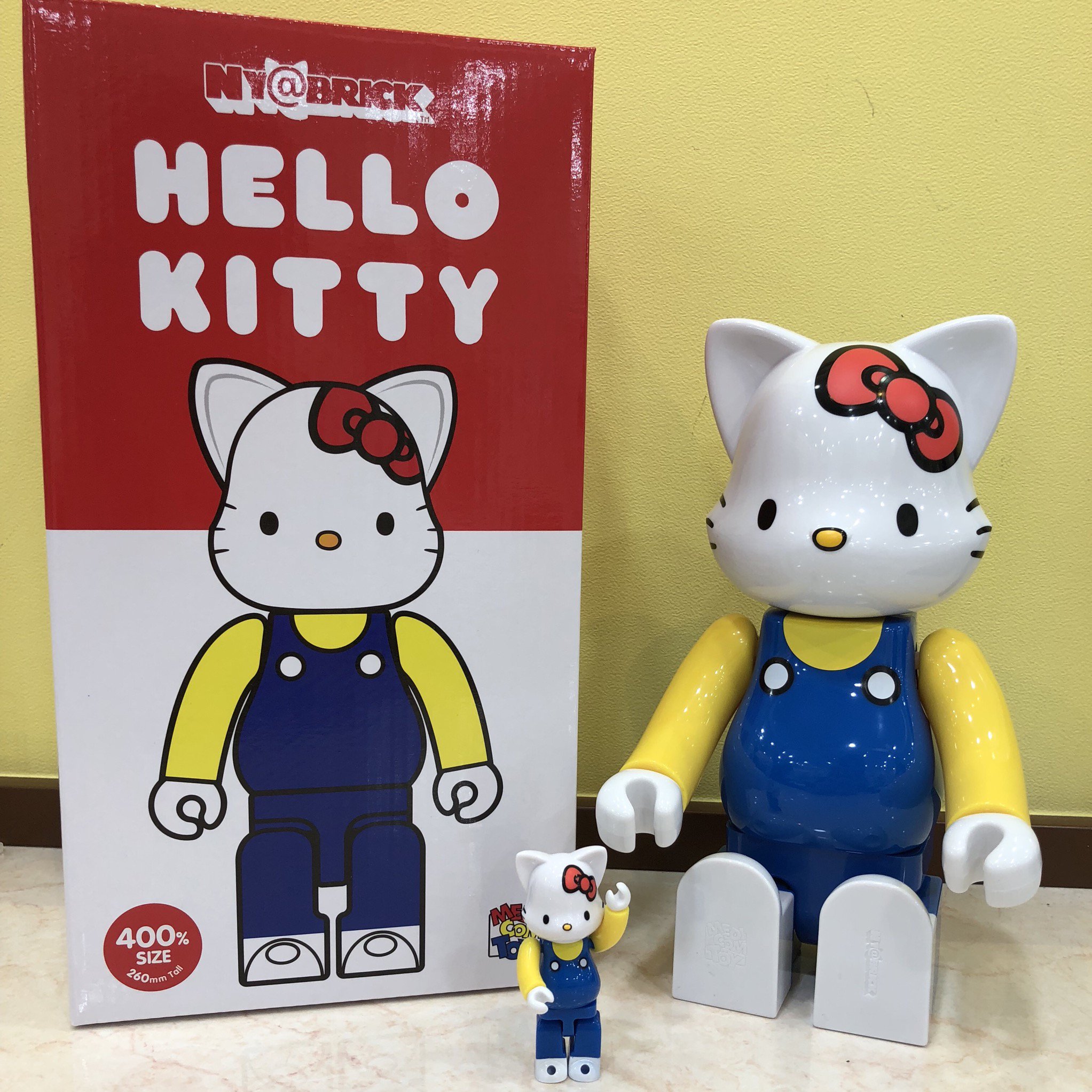 ベアブリック　 CUTE　キティ　表裏２体セット　BE@RBRICK　KITTY ハローキティ45周年！各年代をイメージしたコラボBE@RBRICKが100