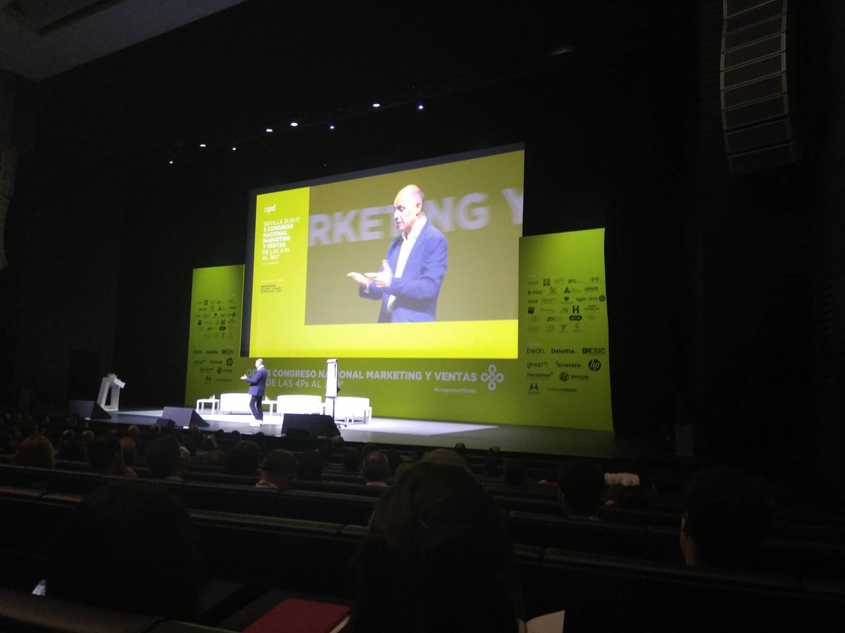 cuponsalud's tweet photo. En el 3 Congreso Nacional de Marketing y Ventas de APD #congresoAPDmkt https://t.co/v10QNWGibD