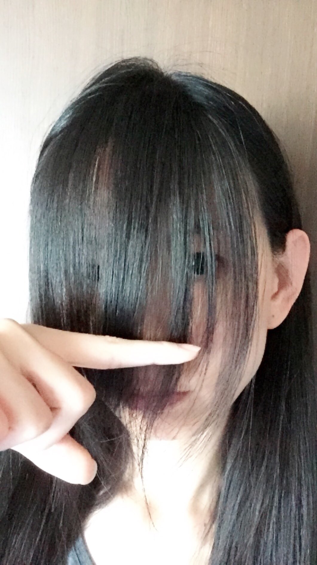 Twitter 上的 萩本舞 弓道 就活や面接向け 中途半端前髪の髪の流し方 1 前髪をまっすぐ下ろします 耳にかからない髪の横に 耳にかかる長さの髪をもってきます 2 コテで内側に巻きます 3 髪があったかいうちに流したい方向へ櫛でガッと流します 4 Twitter 上的 萩本舞 弓道 就活や面接向け 中途半端前髪の髪の流し方 1 前髪をまっすぐ下ろします 耳にかからない髪の横に 耳にかかる長さの髪をもってきます 2 コテで内側に巻きます 3 髪があったかいうちに流したい方向へ櫛でガッと流します 4