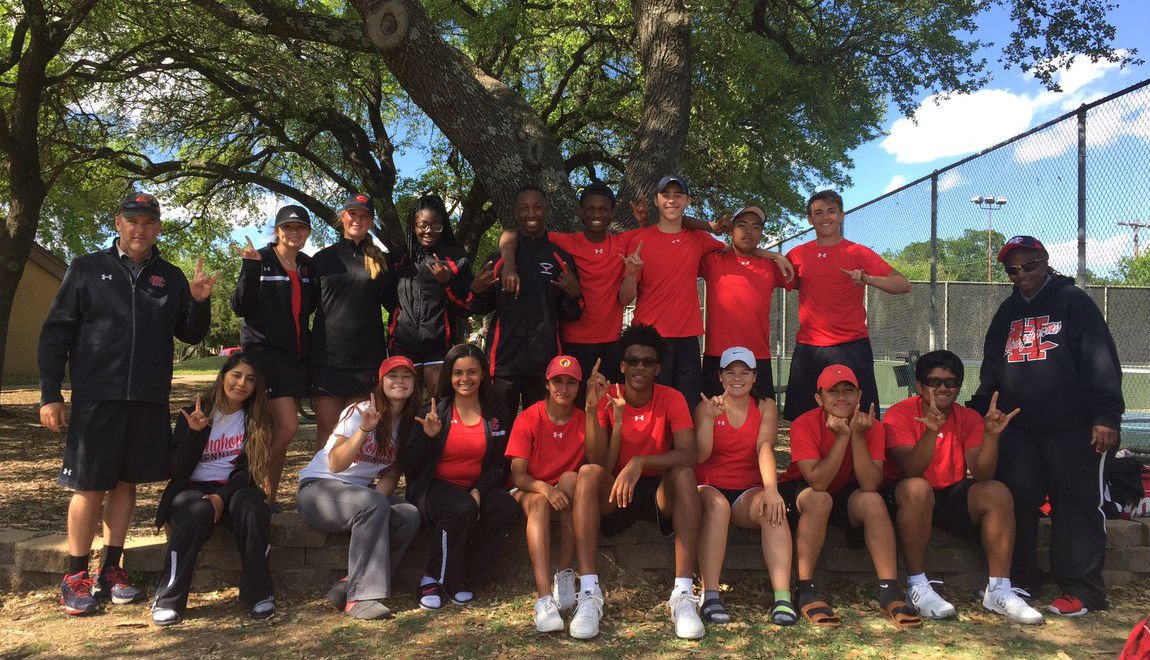 HighSchoolTnns's tweet photo. Shoutout to @CHHornsTennis! Thanks for joining us on the @UniversalTennis (UTR) system at https://t.co/raJcFibvko #hstennis https://t.co/DSnSeIyTd9