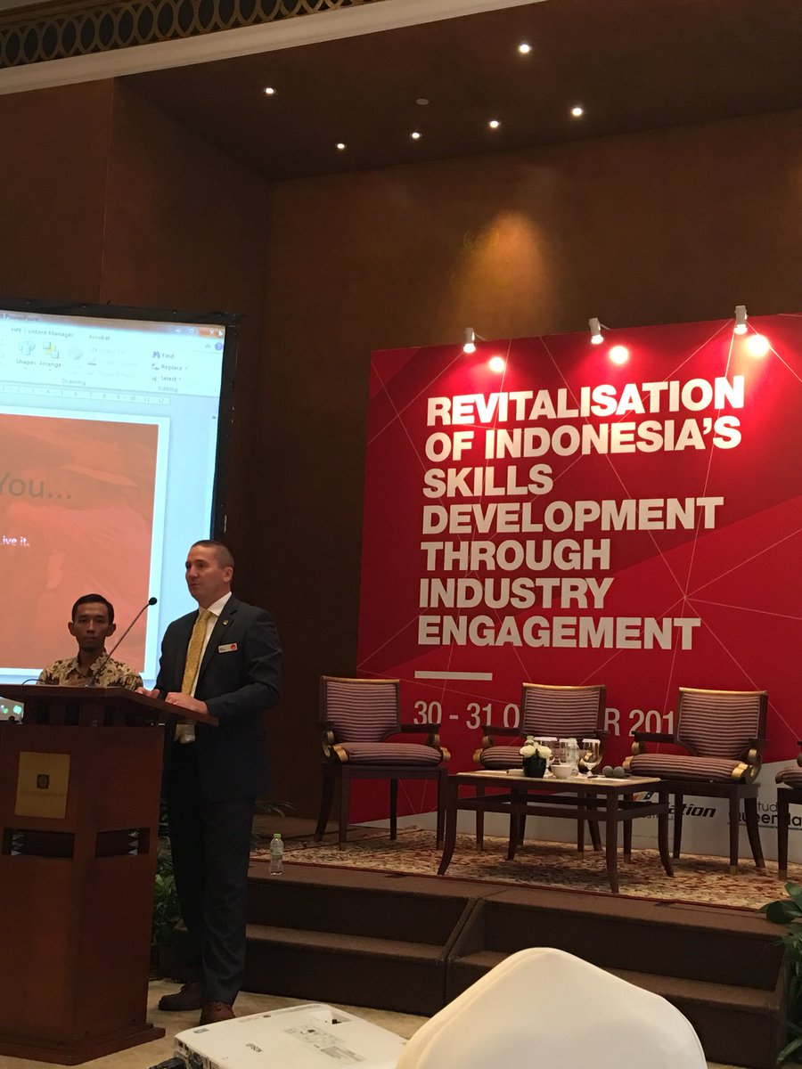 JChapmanTAFE's tweet photo. Day 2 Revitalisation of Indonesia’s Skills Development through industry engagement. #skillsdev2017 #TAFEQLD https://t.co/JTH7vOJvx2