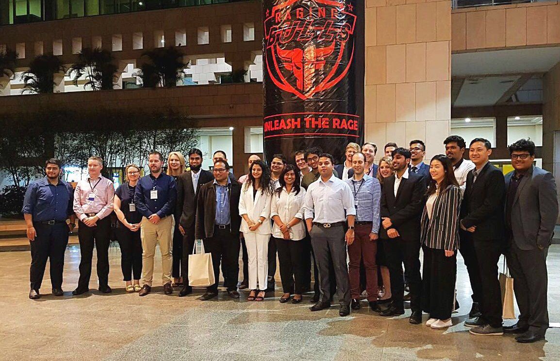 DeakinAdmission's tweet photo. #DeakinMBA students received a warm welcome at @ISBedu yesterday. We thank them for hosting us :) https://t.co/kUaMIBxAq7