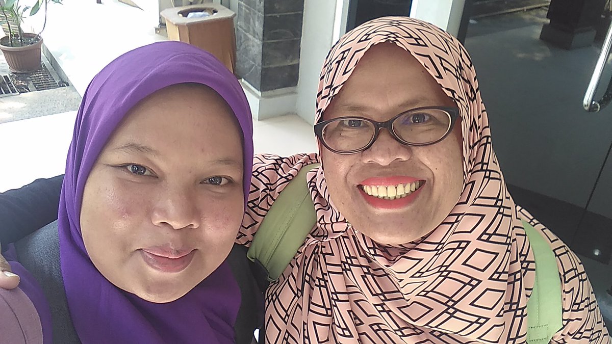 aniRingo's tweet photo. Lama kita gak ketemu ya Kak @IndahJuli aku lagi jerawatan parah nih π @Harmoni3roda #VisitSMI #Indocement #Harmoni3Roda https://t.co/ldCiqtjYAt