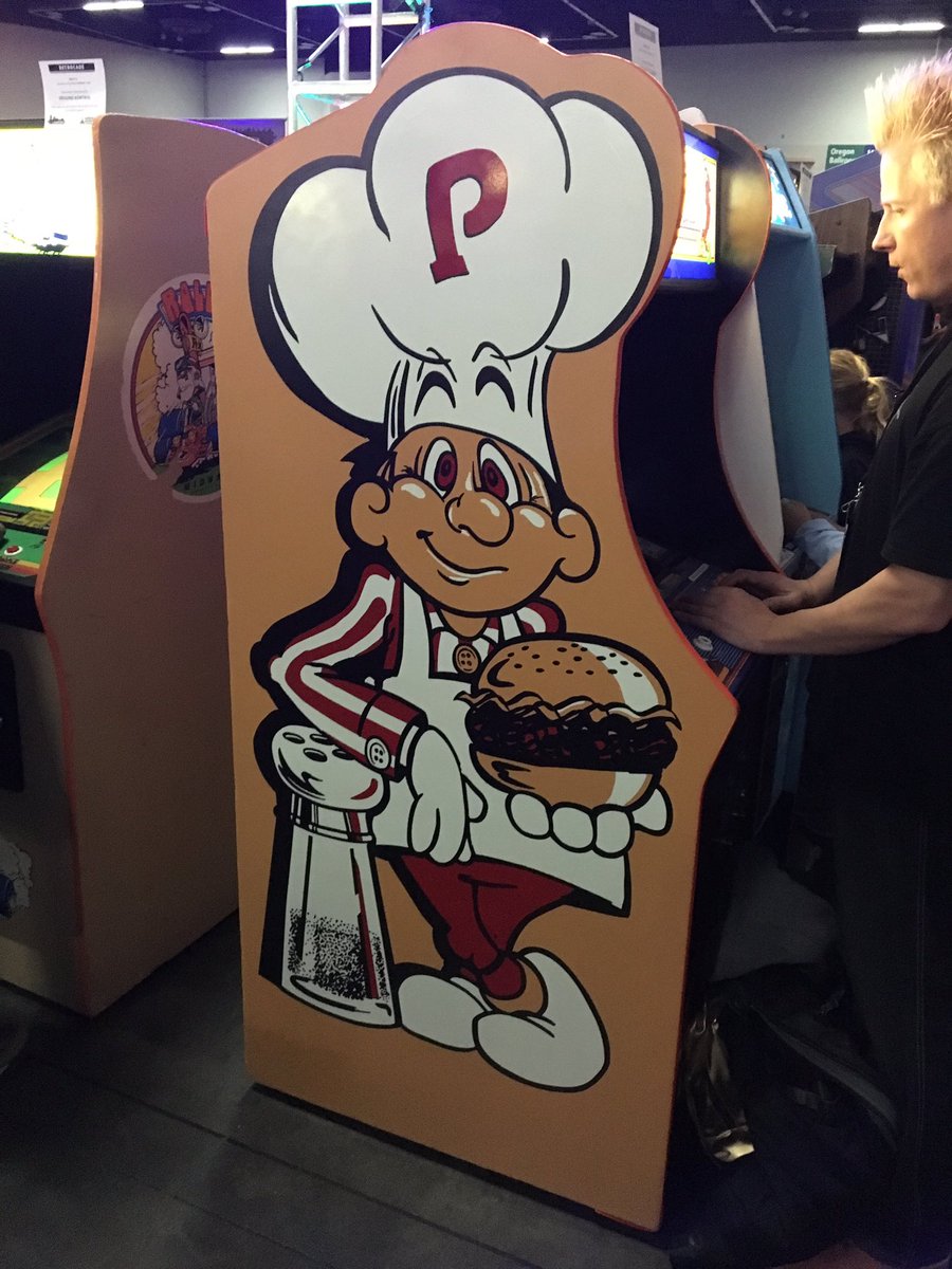 ninetwentyfour_'s tweet photo. A few more photos from #prge2017. #retrogaming #gamersunite https://t.co/i2RtZBMFaP