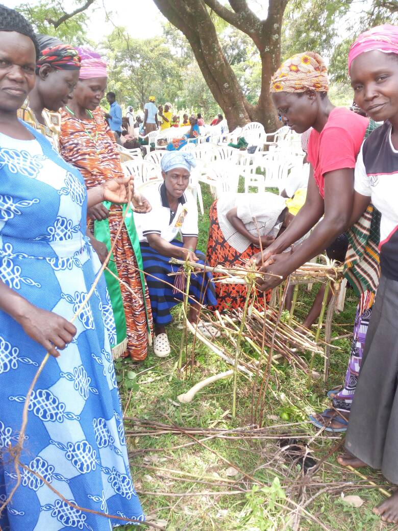 JADEFug2017's tweet photo. women demonstrating what they have leant #jadefskillingngora17 https://t.co/Khn0mo8Ac2