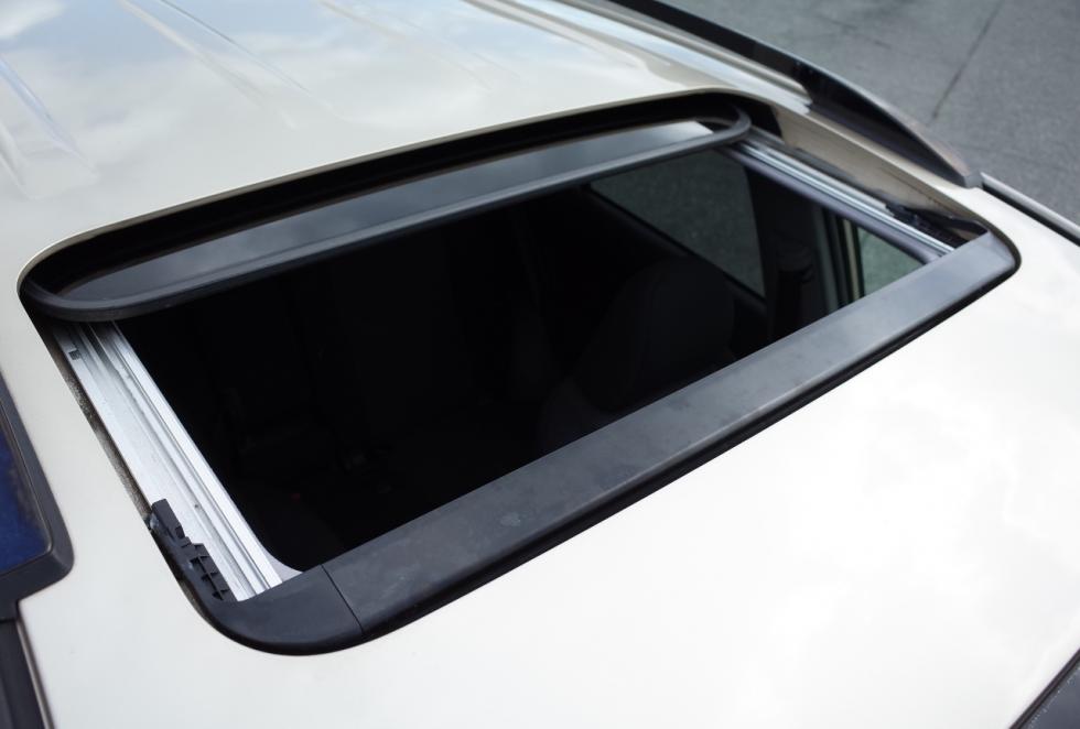 ShomotoAutos's tweet photo. Top Quality #JAPAN Pre-Owned RAV4 Style, Sunroof, ... Ready To Ship. #CarShipmentDoneOnOrder Ready For Shipment. Call Us &amp; #MakeYourOrderNow https://t.co/NCQoeckk0Y