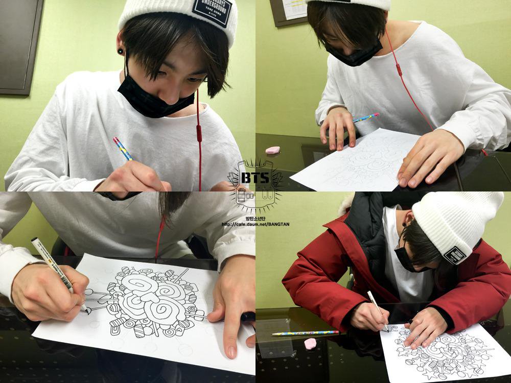 jjktalents's tweet photo. Jungkook get very serious while drawing 😊 his doodle drawing so neat and pretty 😍 https://t.co/UuDLgqbsYp