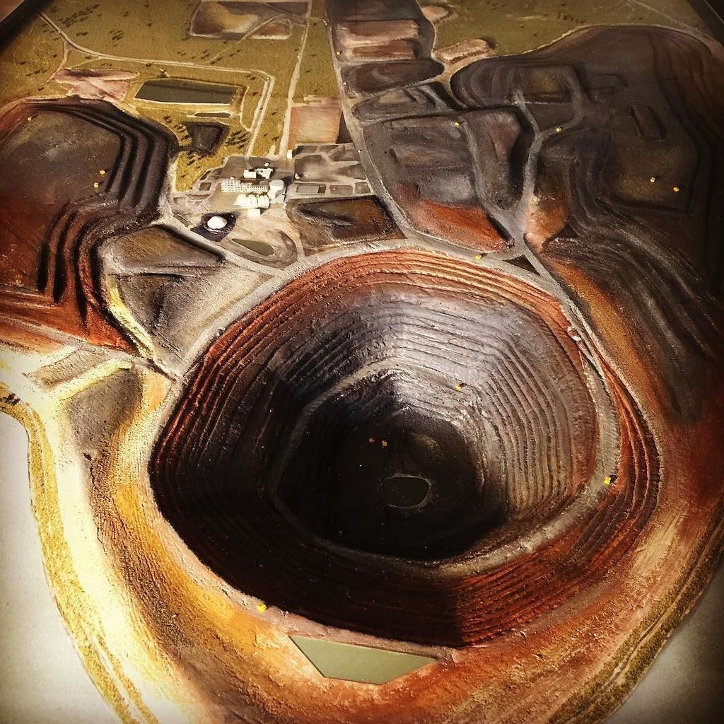 the_model_shop's tweet photo. Gold mine model 1:3000  #cowal gold operations, #evolutionmining, #communityengagement, #goldmine, #3dprinting https://t.co/6inUxhH41f