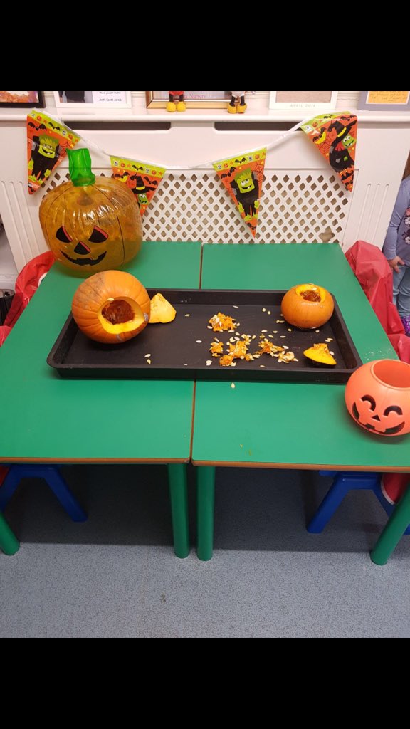 TheRoseGardenDN's tweet photo. Halloween Week is upon us and our little ones are enjoying carving pumpkins and exploring! #RG #halloween #pumpkins 🎃 https://t.co/UPoNFgsptU
