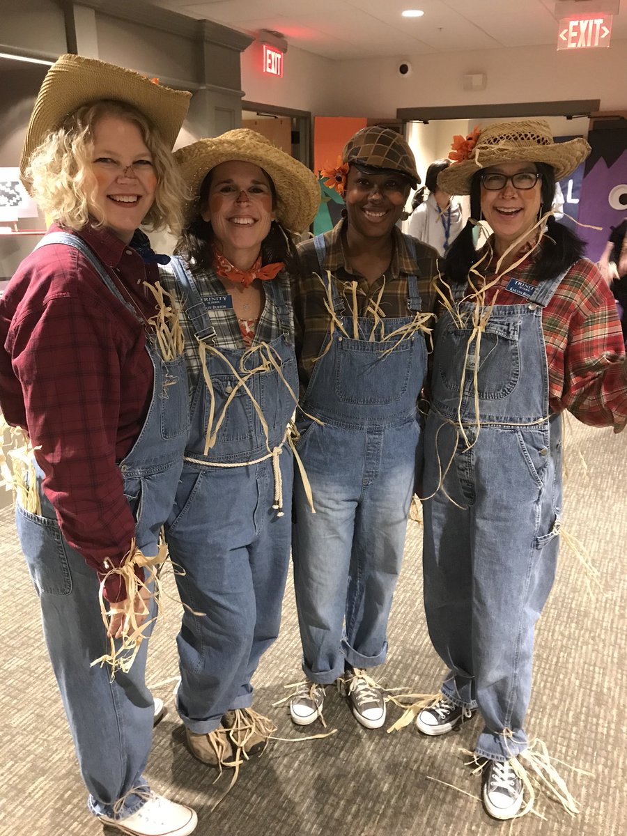 kstorysquared's tweet photo. Halloween at @trinityatl #6thTrinity teachers wish they πΆ only had a brain πΆ #TrinityLearns #ILoveMyJob #teachersHaveFun https://t.co/8Dh3dWFkNa