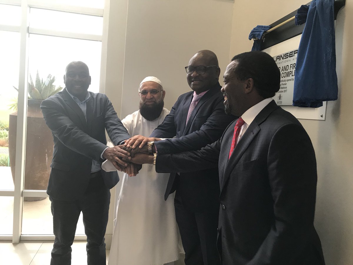 ismailvadi's tweet photo. #October Transport Month: opening of new Airport Tower @ Lanseria Airport @MelitahMadiba @GautengANC @GautengProvince https://t.co/DOcOcnrZCm