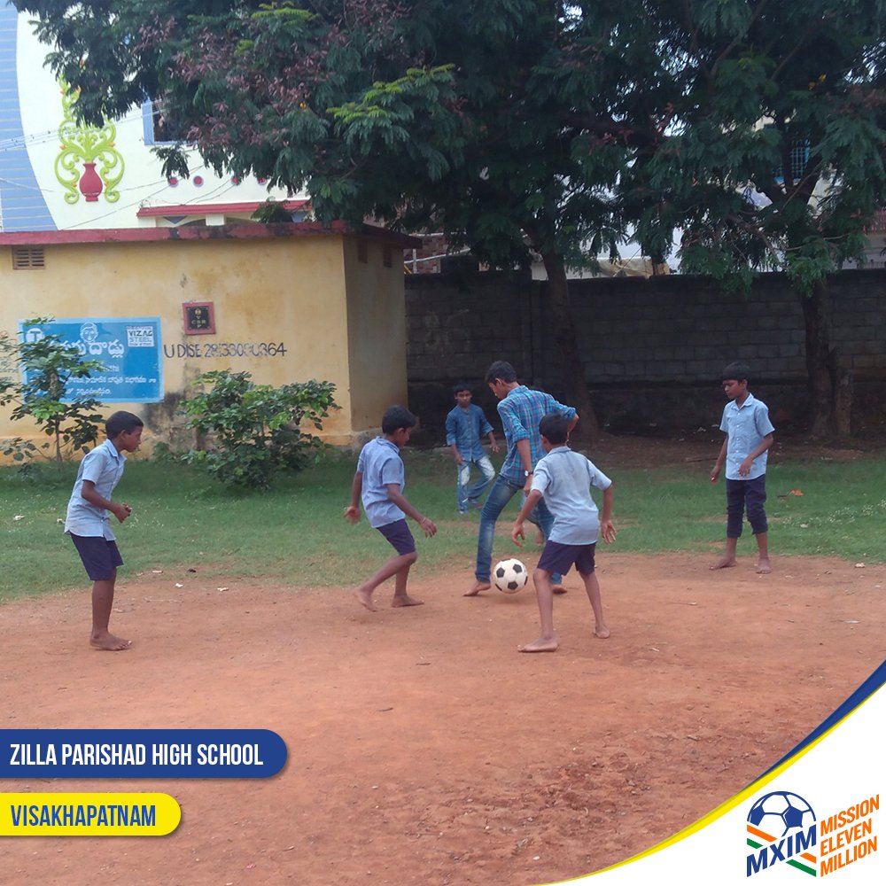 MXIMIndia's tweet photo. Keep playing the beautiful game ⚽ #MXIM #FootballTakesOver https://t.co/rtKBWoUOFL