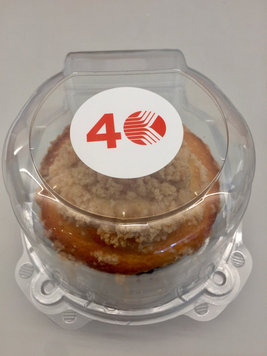 MaggieDugan16's tweet photo. Happy Birthday Kronos! #KronosTurns40 https://t.co/D6J9rdKRlT