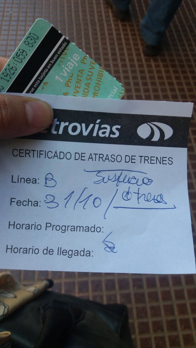 CoCa_83's tweet photo. Una vez mas @Metrovias CAGANDOSE en la gente🖕 #SubteB https://t.co/ZMWCTvzdIA