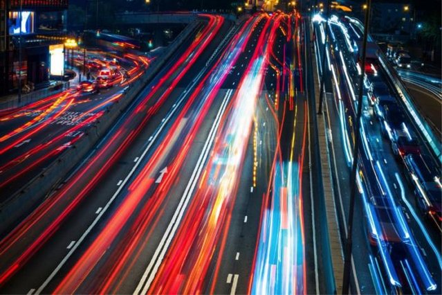 markyates1511's tweet photo. Learn about a real-life digital transformation story: From traditional to #HybridIT https://t.co/ljRJtiCDH3 https://t.co/fkfBQm4LLO