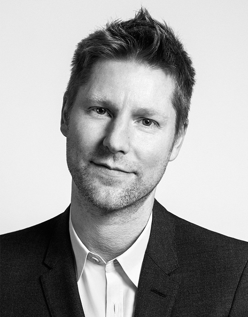 Fuckingyoung's tweet photo. NEWS: Christopher Bailey To Leave @Burberry https://t.co/gBYn0ygAJt https://t.co/TY67bD8yQR