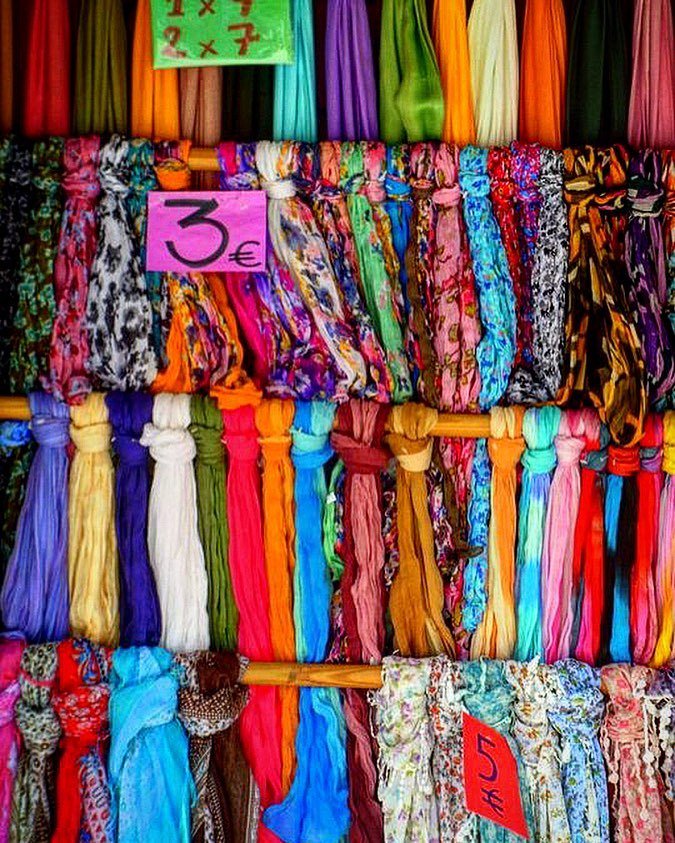 Noah_Pelletier's tweet photo. Colorful scarves for sale in Madrid, Spain 🇪🇸 **
#colorful #color #colorsofspain #spain #spanishstyle #spainmadrid… https://t.co/8uRtg5Juh4 https://t.co/eHYICrACqx