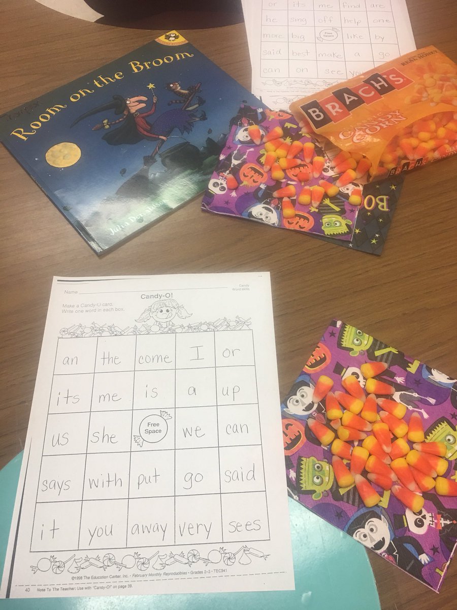 ReadWithRosey's tweet photo. Some Halloween fun with Tricky words! 🎃👻 #ItsTrickyTrickyTricky #CandyO #MultisensoryLearning #GetABingo #TasteTheCandy https://t.co/9zoZL0ERw3