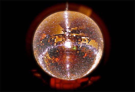 RetroTaunton's tweet photo. Says it all!  Up for some retro disco music? Plus buy 1 drink get another half price with our voucher! Download here https://t.co/rrRRW3qXEZ https://t.co/Xy8vsK2Jdm