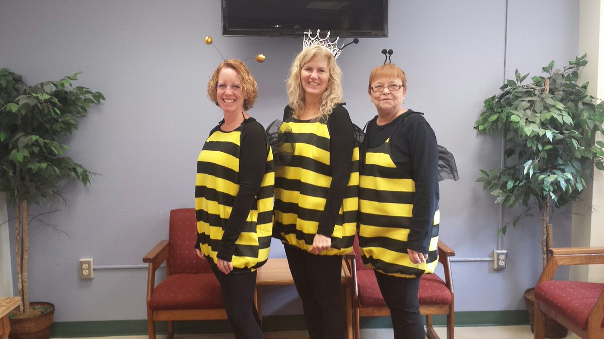 Laurie Halbert tweet media