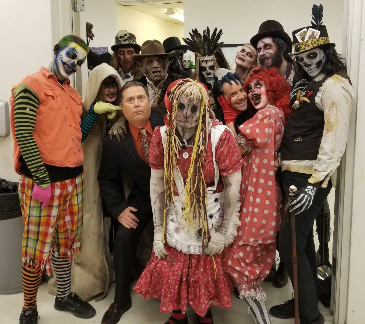 cutting edge haunted house
