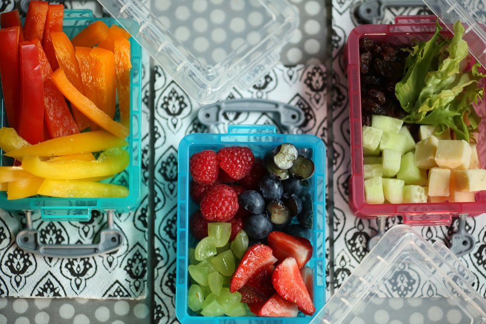 ACECLEANUK's tweet photo. After all the Trick or Treating - Make healthy goodness look more appealing by chopping it up in easy snack boxes like these. #AceTips https://t.co/I6KpdA6OFv