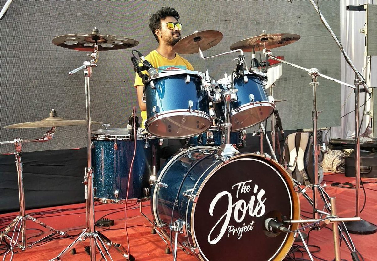 PruthviMangiri's tweet photo. #pruthvimangiri
#naikandthejoisproject #drummer #gadag #giglife #meinlcymbals #demondrives #vicfirth #tamadrum https://t.co/iKsN5v6qf9