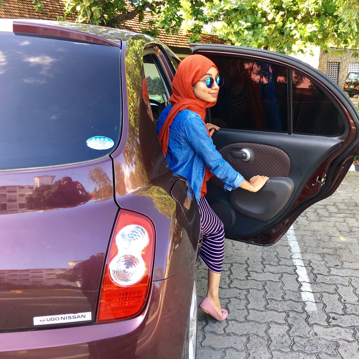 FarhanaOberson's tweet photo. Need a ride around Nairobi or Mombasa? Download @Taxify_ke &amp; get Ksh250 off your first ride by using my code RAFIKISQUAD 🙌🏼  #TaxifyKe 🌸💜 https://t.co/RzmfUmEOl3
