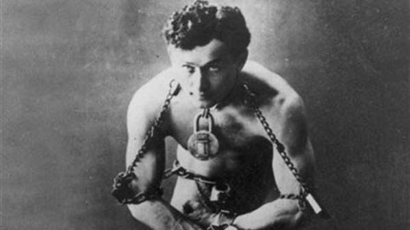 Un día como hoy, en 1926, fallecía el mejor ilusionista y escapista de la historia, el inigualable Harry Houdini.