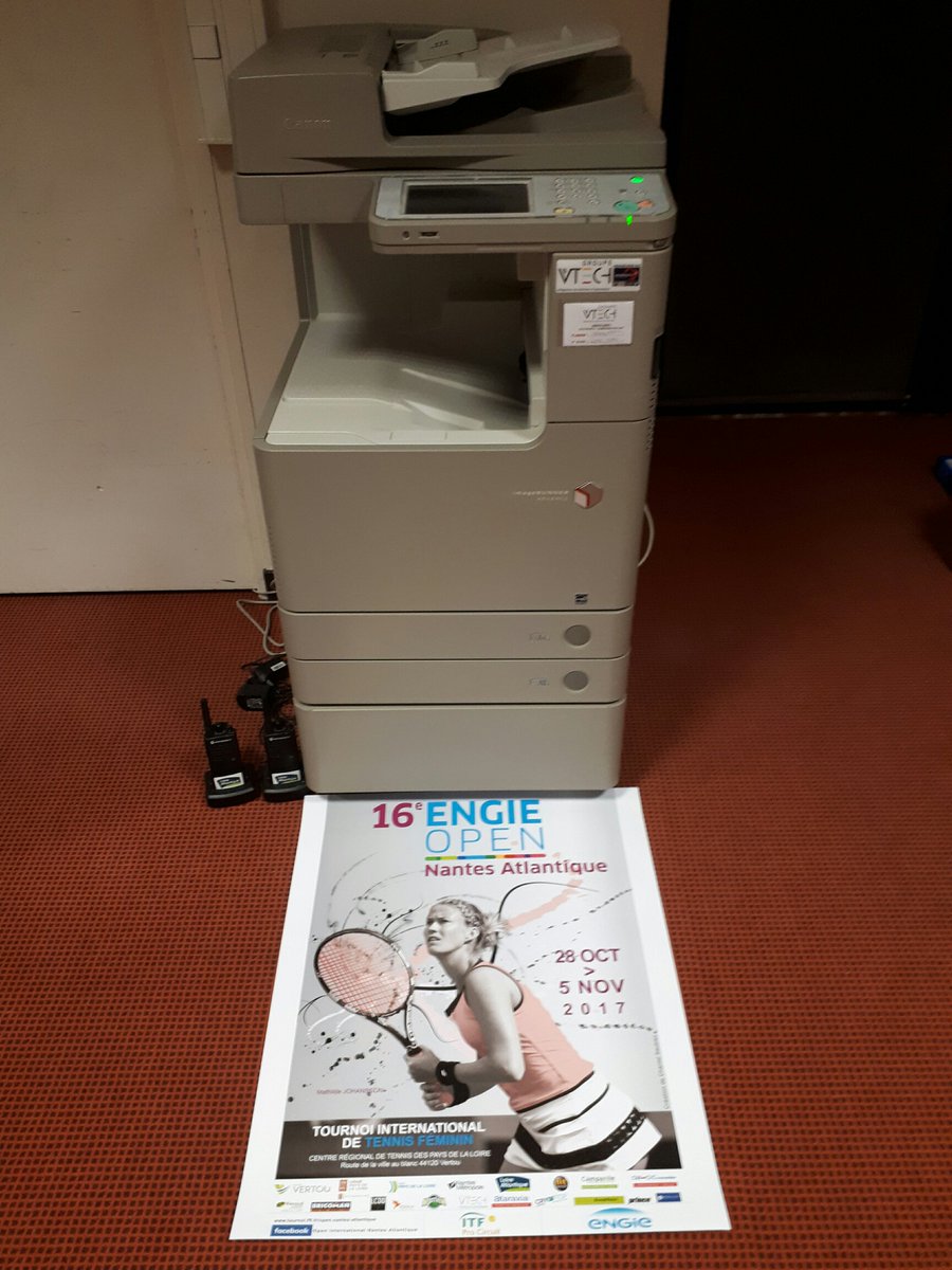 GroupeVtech's tweet photo. Le @GroupeVtech, partenaire de L’@OpenNantesITF 100% féminin, fournit du matériel d'impression @CanonFrance  pendant le tournoi ! 😀 https://t.co/ZRB0l4qrb6