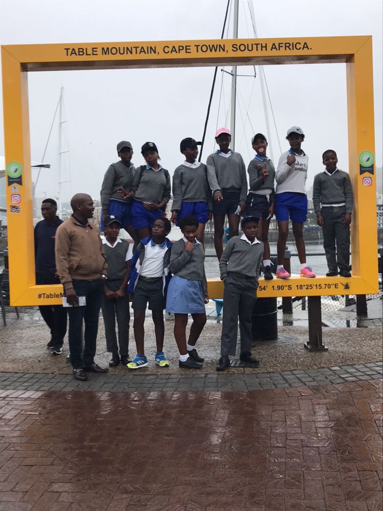 LivingLegendsSA's tweet photo. A huge thanks to @CapeWheel &amp; @Laureus_sa for hosting us last week! Learners from #DalubuthlePrimary loved it. #SportForGood #TurnForGood https://t.co/9X5oc4opje