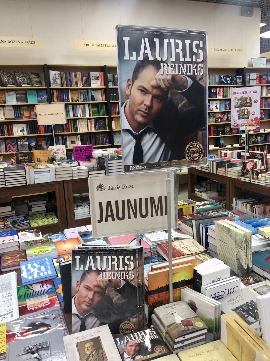 Jauno <a href="/LaurisReiniks/">Lauris Reiniks</a> nošu grāmatu un dziesmu izlases CD meklē pie jaunumiem <a href="/JanisRoze/">JĀNIS ROZE</a> grāmatnīcās! #LaurisReiniks #Notis #Dziesmas #Micrec