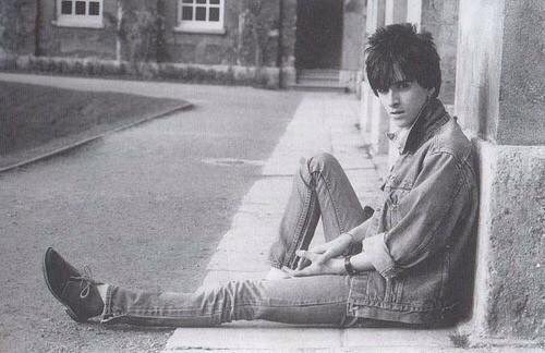 Happy Birthday to Johnny Marr who turns 54 today! 