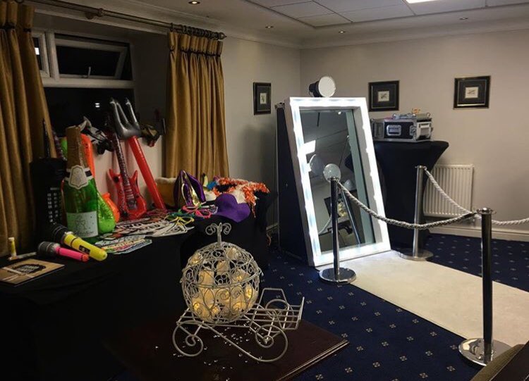 #mirrorbooth hire <a href="/SquireWaterton/">Waterton Park Hotel</a> 
✨⭐️✨ <a href="/wedvenuelight/">Wedding Venue Light</a> 
#weddingparty #weddingideas #wedding #bride #groom #lighting #photobooth