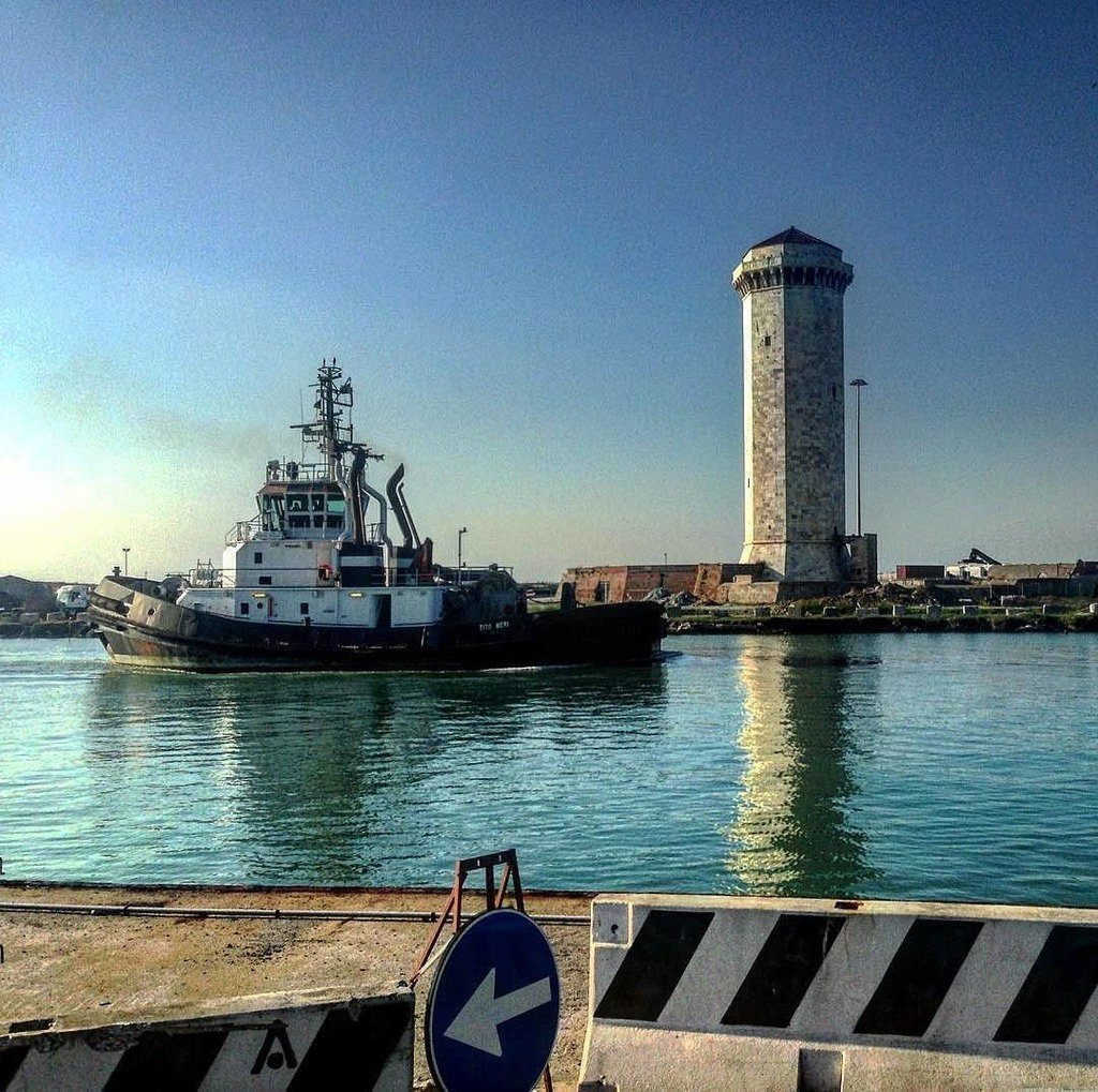 igersLIVORNO's tweet photo. Buongiorno dalla Torre del Marocco fotografata da @chapasfree.
#igerslivorno #igerstoscana #igersitalia
#instait… https://t.co/5tsnPtytjc https://t.co/PB6nwpme9b