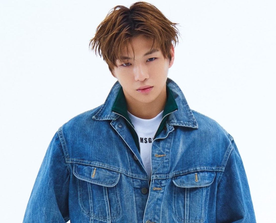 GQKOREA's tweet photo. "전 이 일이 천성인가 봐요. 바쁘면 오히려 살아 있다고 느낄 때가 많아요.” #WannaOne #워너원 #강다니엘 #KangDaniel #지큐 #잡지 #화보 #인터뷰 #GQKOREA >> https://t.co/ag7xwgKM8J https://t.co/TP1I30Tg8v