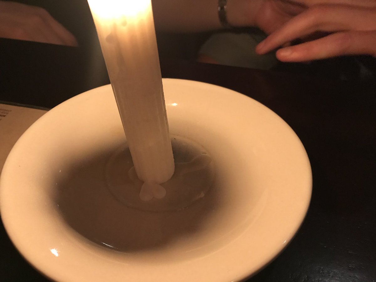 GenMaia4's tweet photo. Candle wax turned heart shaped wax 👽 souups cool https://t.co/DfrlzCaYFv