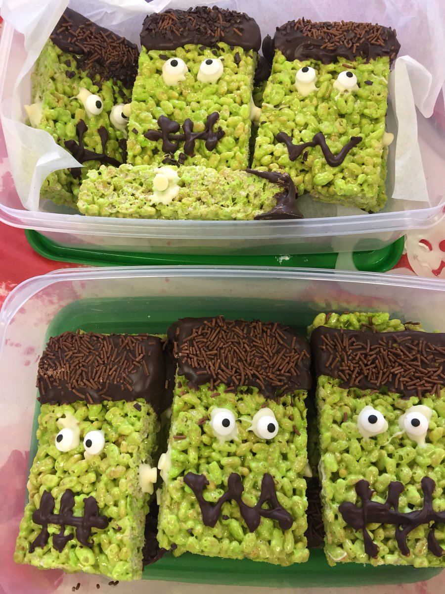 VirginWines's tweet photo. We love a little #Halloween action here at VWHQ. Today we’ve got some spook-takular sweets to raise money for @nelsonsjourney #Halloween2017 https://t.co/IFv0K3H9Ls