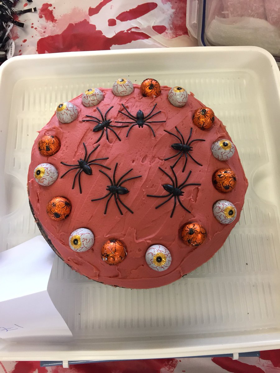 VirginWines's tweet photo. We love a little #Halloween action here at VWHQ. Today we’ve got some spook-takular sweets to raise money for @nelsonsjourney #Halloween2017 https://t.co/IFv0K3H9Ls