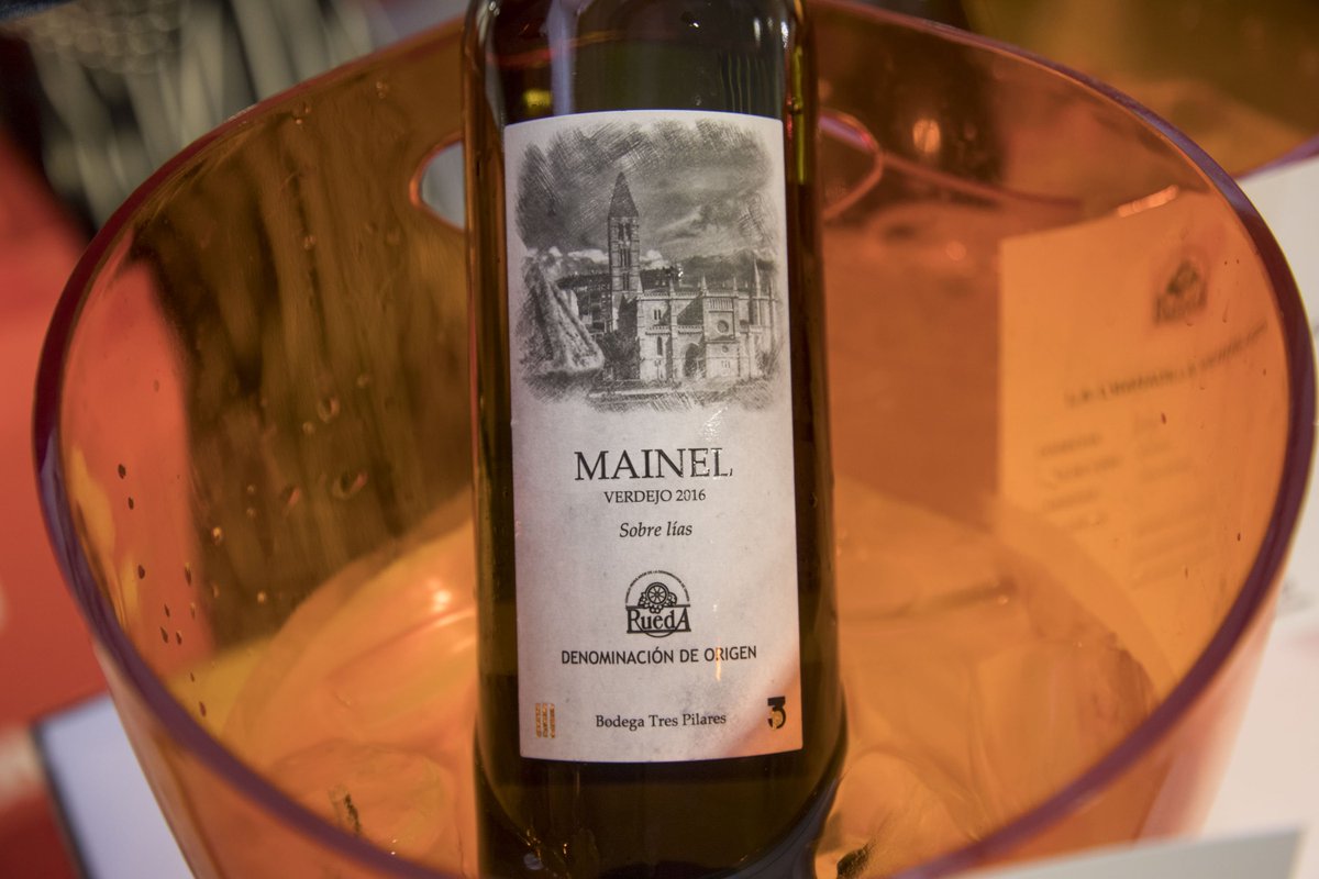 DORueda's tweet photo. #Mainel de #BodegasTresPilares 🎬 #VinodeRueda #CineYVino en @SEMINCI https://t.co/KobCS0JsT0