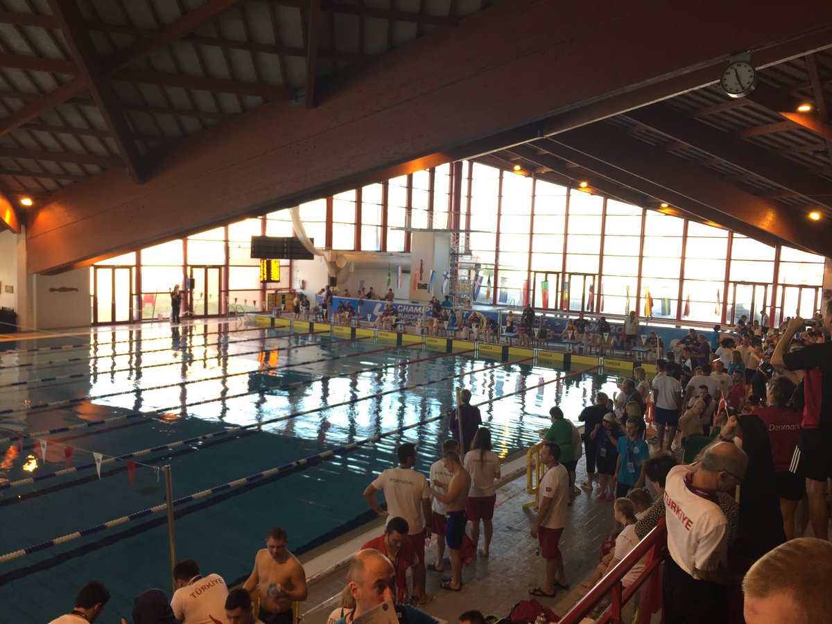 La ministre <a href="/FlesselLaura/">Laura Flessel</a> est au bord du bassin pour le 4e Championnat d’Europe Open de natation T21 🏊🏊‍♀️