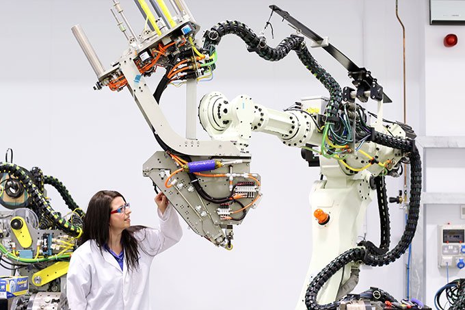 BlueWrenUK's tweet photo. Read the full Industrial Digitalisation here:
https://t.co/pu9Hq2v2fi
#MadeSmarter #IndustrialStrategy #UKmfg #4IR #IDReview @HosokawaGen4 https://t.co/Bf0ZbiND5R