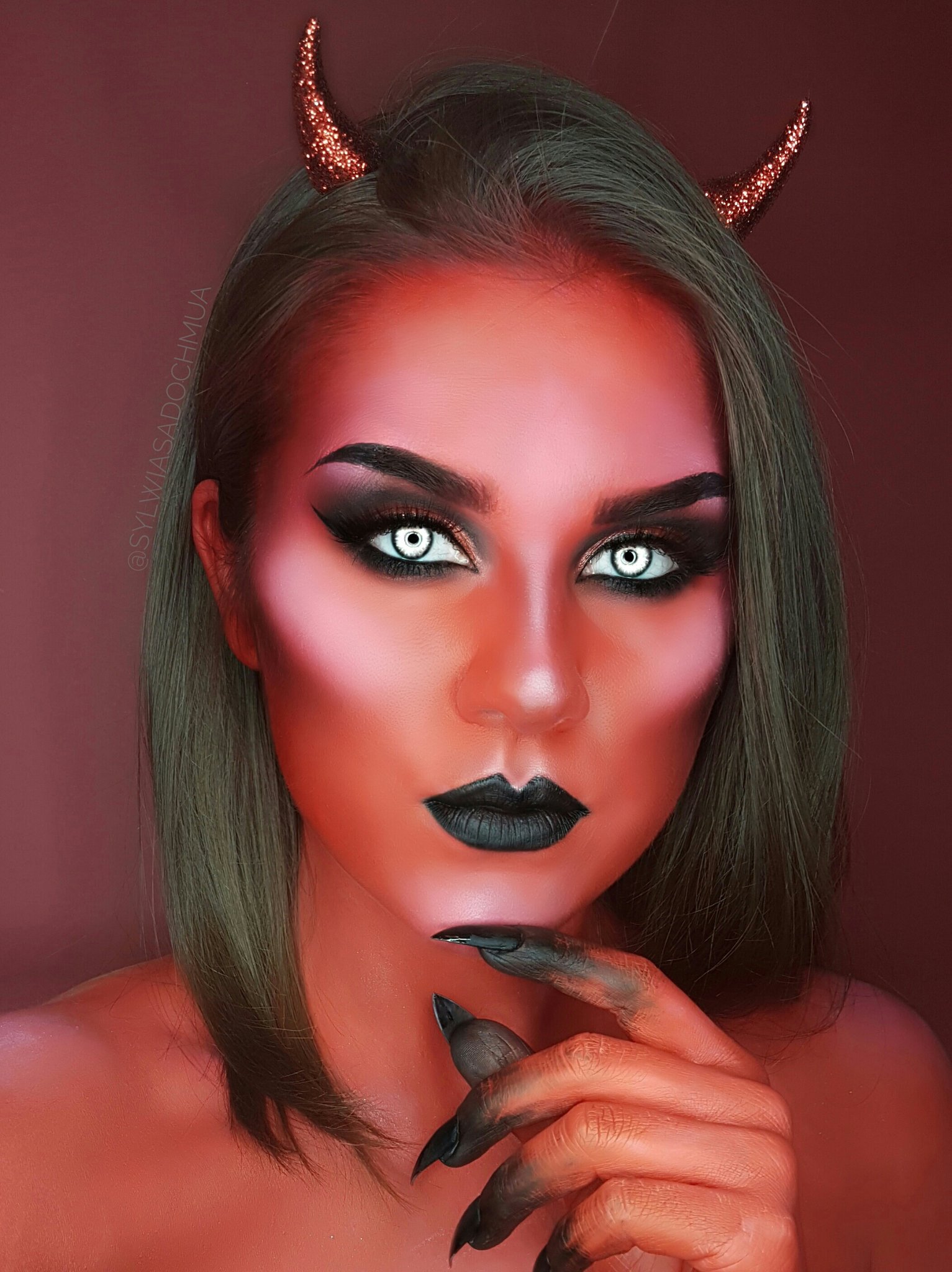 Sylwia Sadoch on X: She-Devil Halloween look Created with @ABHcosmetics  @Snazaroo @KATVONDbeauty @hudabeauty @shophudabeauty More on my IG:  @sylwiasadochmua t.coJfOW1hHguV  X