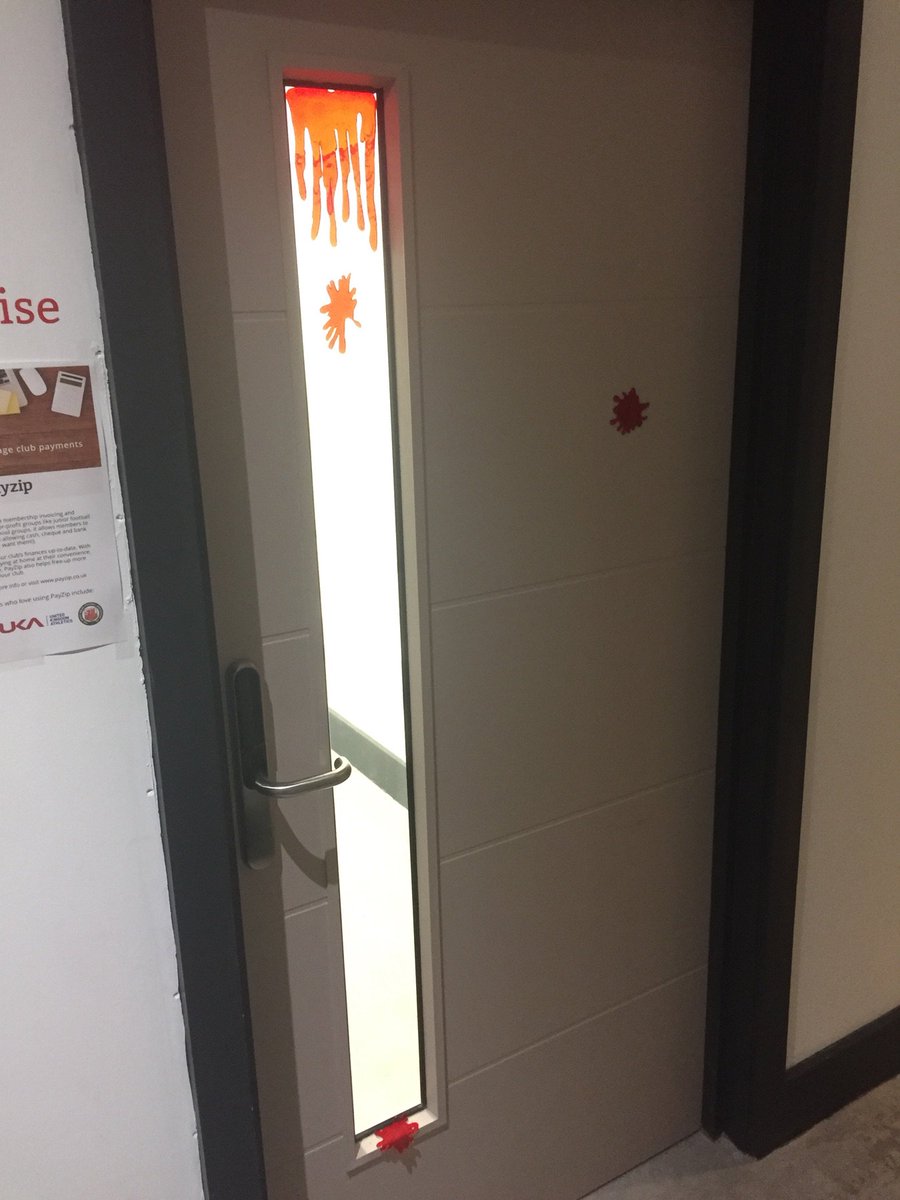 automise's tweet photo. Happy Hallowe’en! A few ghoulish bugs got squished this morning already… #Halloween #Cardiff https://t.co/DO0zBJKfiC