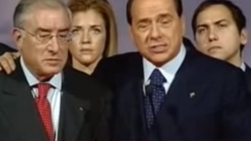 Mafia, #Berlusconi (che era in Sicilia) e Dell'Utri indagati per stragi '93. Ghedini: 'Inevitabile archiviazione'. 
intelligonews.it/a/71373/
