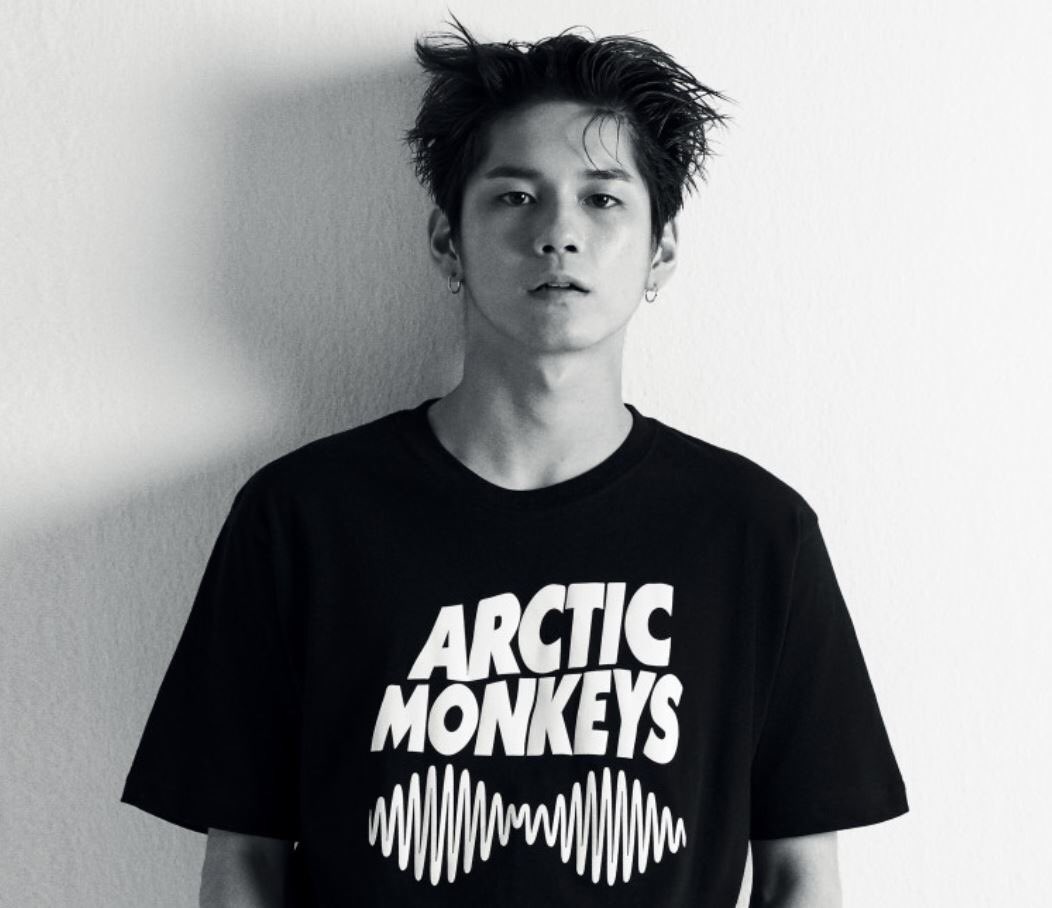 the813Degrees's tweet photo. พี่เขาไม่คิดว่ามันรุงแรงกับใจเรามากไปเหรอวะ ถ่ายแบบเน้นหน้าคมๆลูกกระเดือกแหลมๆ อนุญาตให้เอามาแทงหนูให้ตายลงไปตงหน้าพี่ https://t.co/4njbgvzKVO
